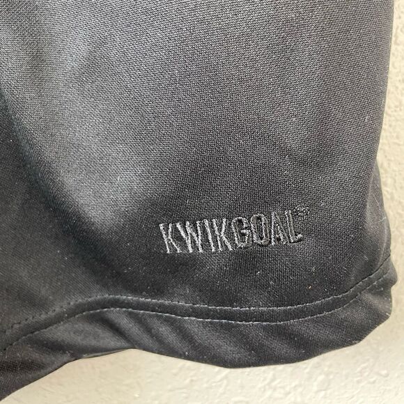 NWT Kwikgoal Referee Soccer Shorts Size Youth M - Picture 2 of 6